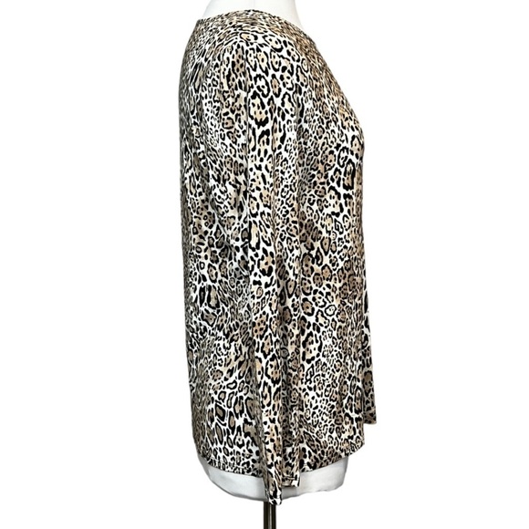CHICOS the Ultimate Tee Lightweight Rayon/Spandex Long Sleeve Animal Print - Picture 3 of 6